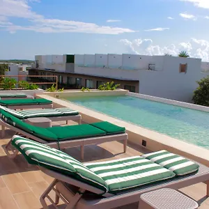 Gama 09 , Tulum Mexico