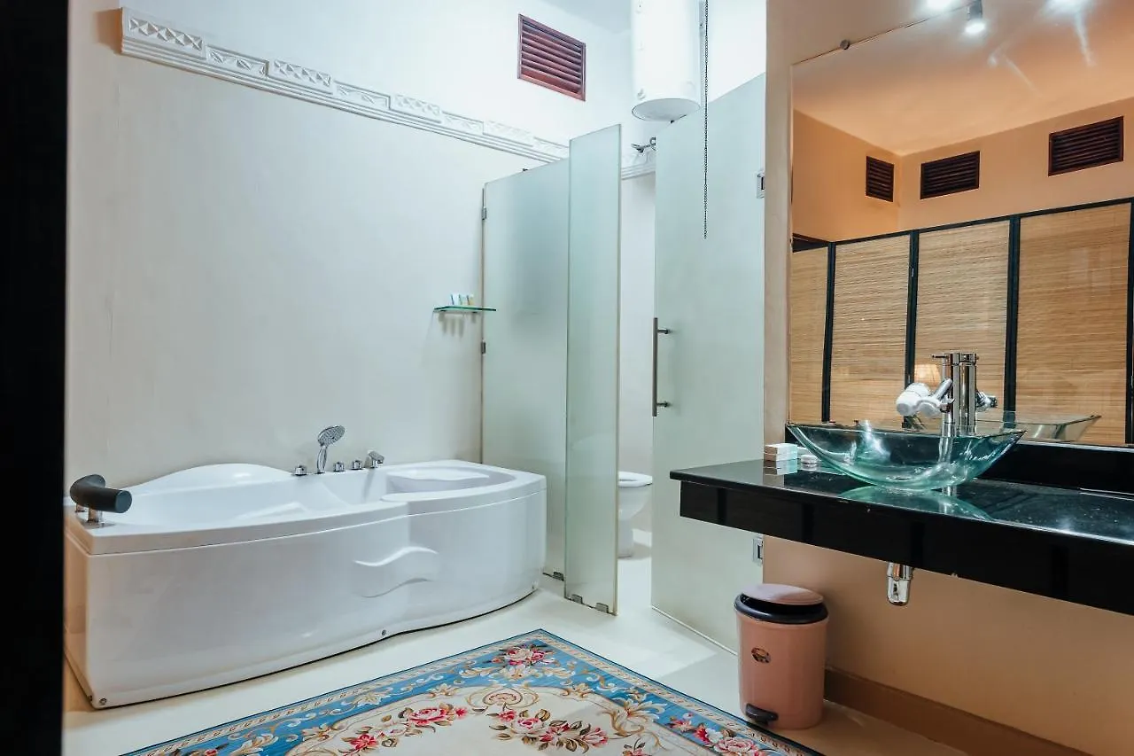 Yushili Hotel Καμπάλα 0*,
