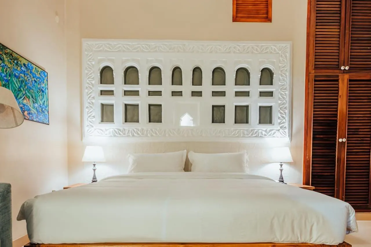Yushili Hotel Καμπάλα